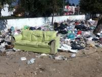 Gente que tira basura Cuautitlán Izcalli MEXICO