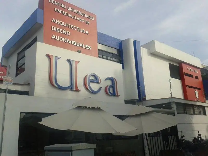 UEA Centro Universitario